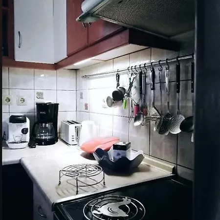 Thanos Villa Marathias